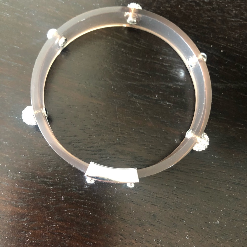 Light Pink Bangle - Picture 2 of 4